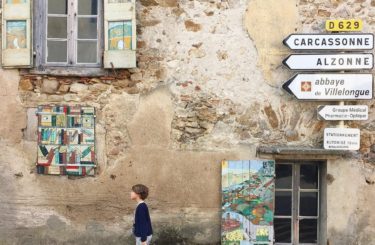 Balade à Montolieu village du livre près de Carcassonne dans l'Aude