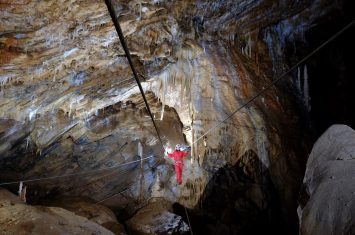 accro-grotte-Gouffre-de-Cabrespine-credit-SETSN-Michel-Randa—13-